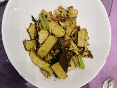 -武汉汉口火车站东方建国大酒店