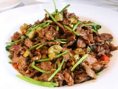 小炒黄牛肉-巴陵全鱼席(湖南老字号汴河街店 )