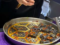 -黑色经典臭豆腐·湖南特产(步行街店)