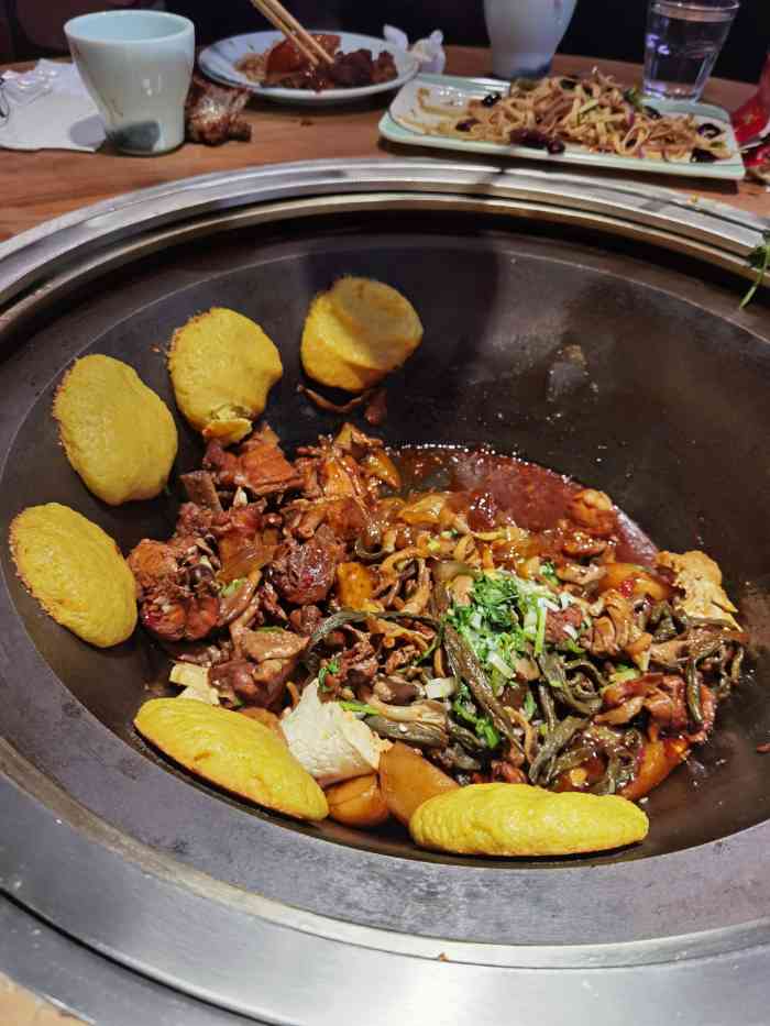 马家大院铁锅炖(京粮广场店)-"经常来的店,天冷了来一锅很不错,很喜欢