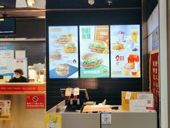 -麦当劳(北京大兴机场二层国内到达(安检外)店)