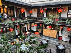 -蔼若春.传承三十年云南菜(金碧公园店)