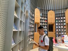 -思南书局·诗歌店