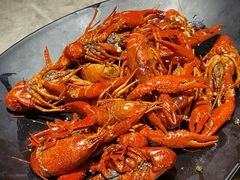 -沪小胖小龙虾(淮海中路旗舰店)