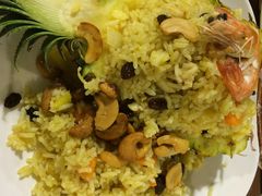菠萝饭-班赞海鲜市场