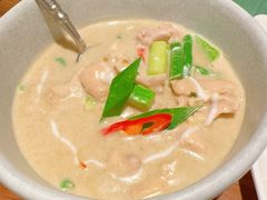 中部绿咖喱鸡肉-帕蓝·暹罗料理(大学路店)