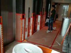 -百安居装修建材卖场(罗湖店)