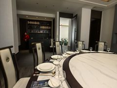 -梅花香里大酒店(郁金香路店)