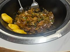 -人民公社铁锅炖·东北菜(卫国道店)