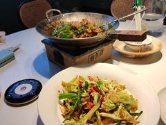 -费大厨辣椒炒肉(高铁吾悦广场店)