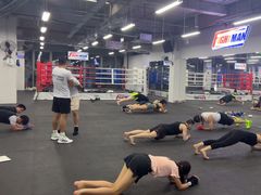 -FIGHTMAN格斗俱乐部(长宁临空店)