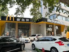 -麦当劳(南京路2店)