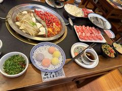 -沸炉重庆老火锅(军事博物馆店)