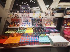 -泡泡玛特POPMART (北京超极合生汇店)