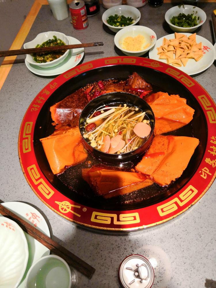 印象独轮火锅(温江总店)-"家对面的火锅店,以前经常看见一直没去过,.