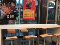 -麦当劳(厦门梧村店)