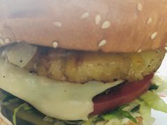 照烧凤梨牛肉特堡-The Habit Burger Grill 哈比特汉堡(爱琴海店)