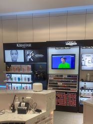 -PE SALON