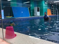 -Swim斯卫姆国际儿童游泳中心(红博中央公园店)