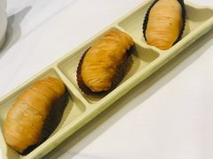榴莲千丝酥-稻香酒家·34年老字号·港式粤菜(汉街店)