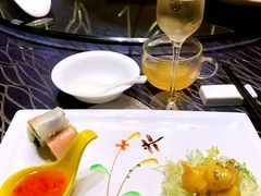 -湖景知味西餐厅•自助餐• 轻食(南京金茂威斯汀大酒店)