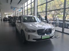 -北京华德宝宝马4S店(朝阳店)