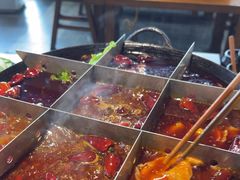 -白乐天毛肚火锅馆(南滨路店)