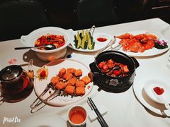 -千百味红餐厅·江西菜(绿地双子塔店)