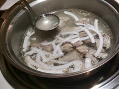 -喃喃椰·糟粕醋·椰子鸡火锅(七堡花园店)