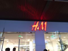 -H&M(天一广场店)