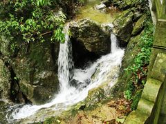 -雁荡山三折瀑景区