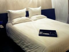 android_upload_pic-杭州西湖桔子水晶酒店