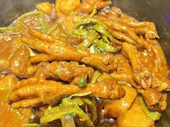 -山河屯铁锅炖·非遗东北菜(西乡店)