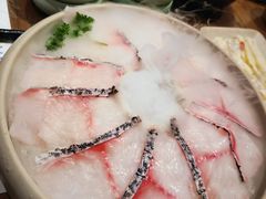 -东巴人鱼豆花火锅(幸福街店)