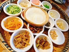 -包整·丝娃娃(一览甲秀楼风景店)