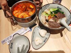-俏凤凰(美林M·LIVE天地东座店)