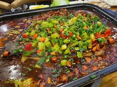 -鱼众不同·鸡公煲·烤全鱼(国顺路店)
