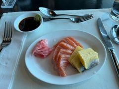 三文鱼-澳门旅游塔360°旋转餐厅(南湾湖广场店)