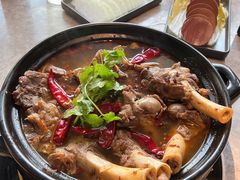 -沪小胖小龙虾(淮海中路旗舰店)