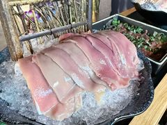 -鹿鸣山草本茶香火锅(园西路店)