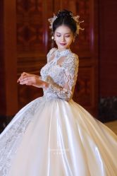 点击看大图 -艾朵婚纱