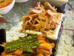 -慢丽江·云南野生菌土鸡锅(西山店)