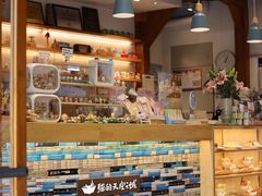 -猫的天空之城概念书店(苏州平江店)