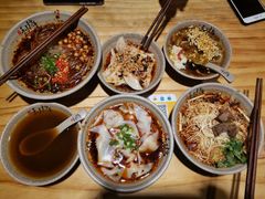 -默记孙抄手(园艺山店)