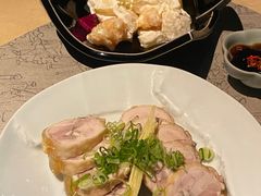 -穹六人间 people 6(岳阳路店)
