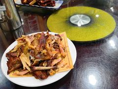 -乔家小院•本地小海鲜•非遗驴肉(万年泉路店)