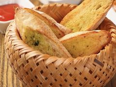 -Golden Lily河内巴黎法越料理餐厅(建国西路店)