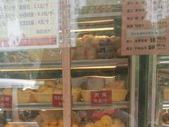 面包甜点陈列柜-马凯餐厅(长椿街店)