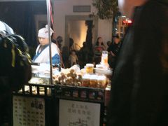 -吴山路夜市