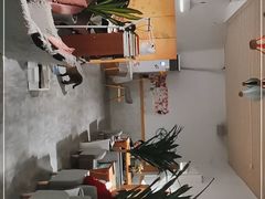-有何Book(六堰体育馆店)